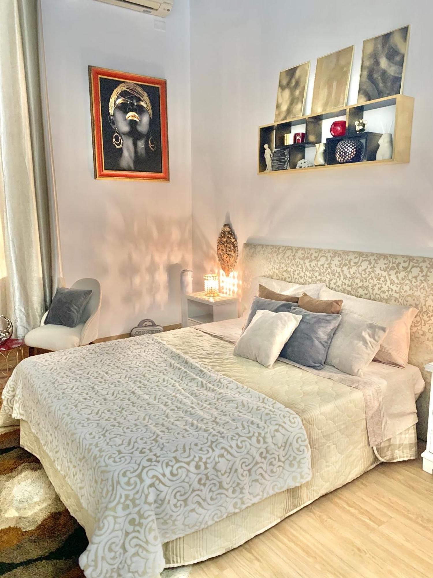 Golden Apartment بيومبينوا المظهر الخارجي الصورة
